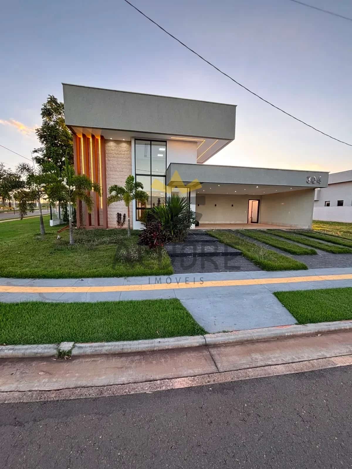 Casa Térrea Alto Padrão à Venda – Terras Alpha 1 | Senador Canedo