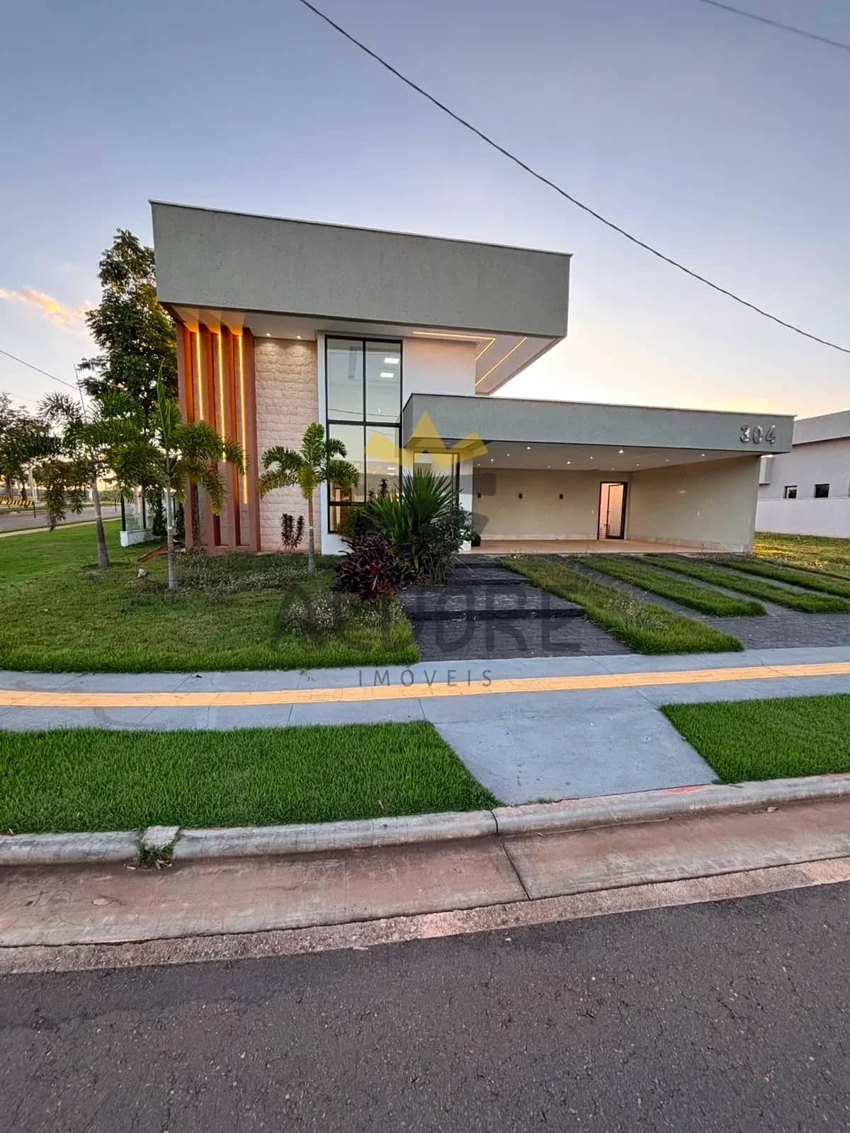 Casa Térrea Alto Padrão à Venda – Terras Alpha 1 | Senador Canedo