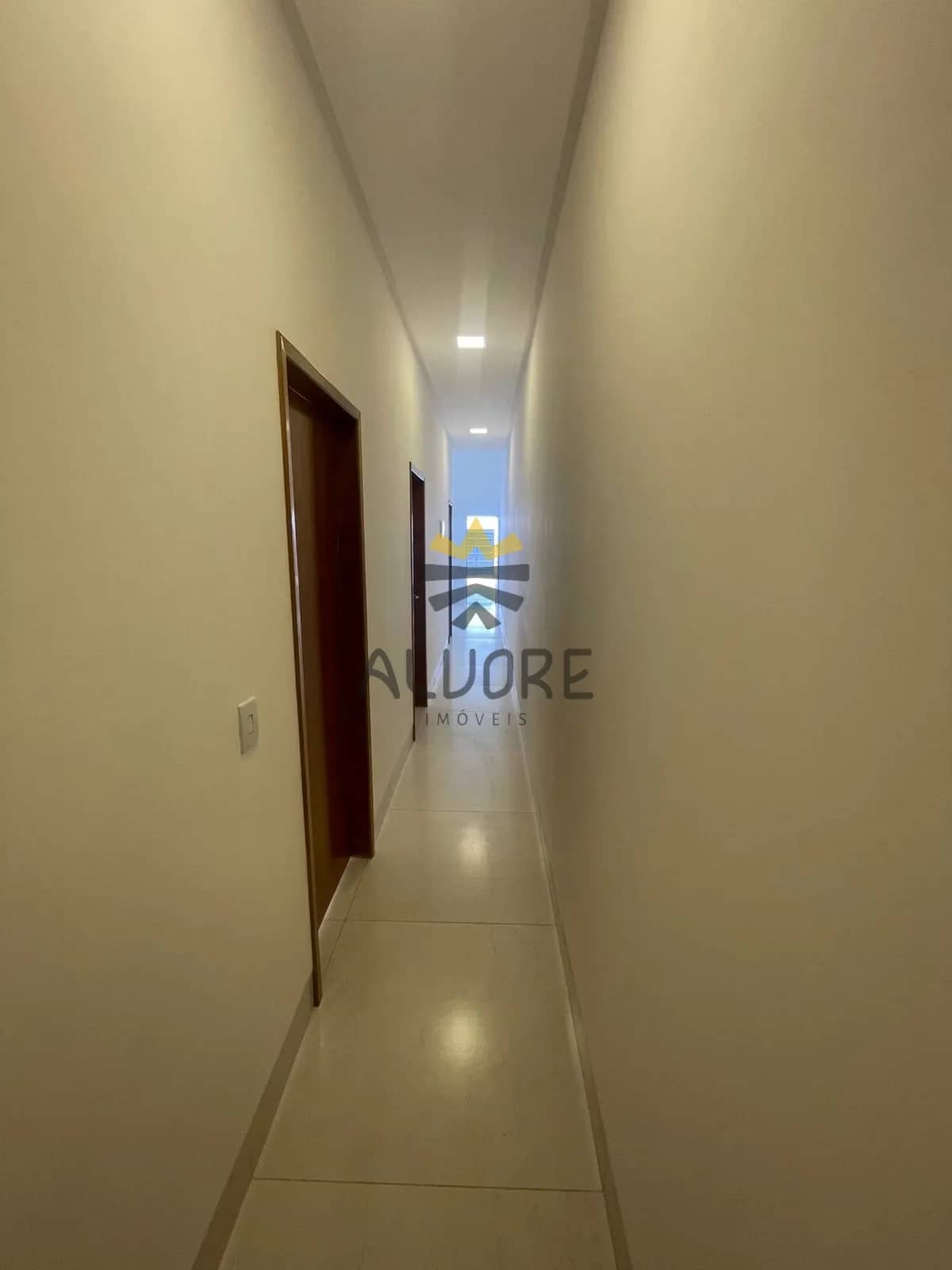Casa terra à Venda – Jardim Canedo I